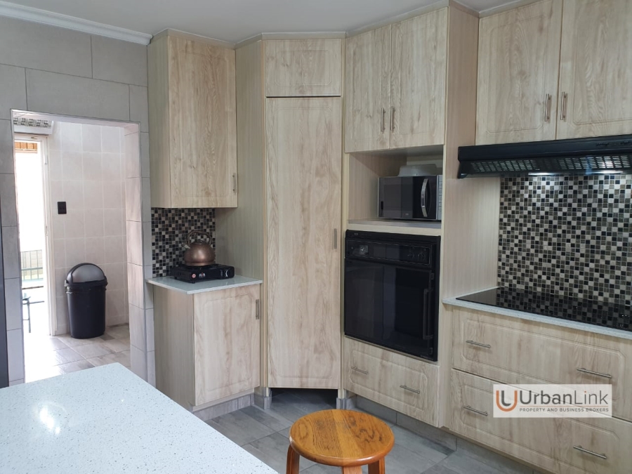 3 Bedroom Property for Sale in Safari Gardens North West